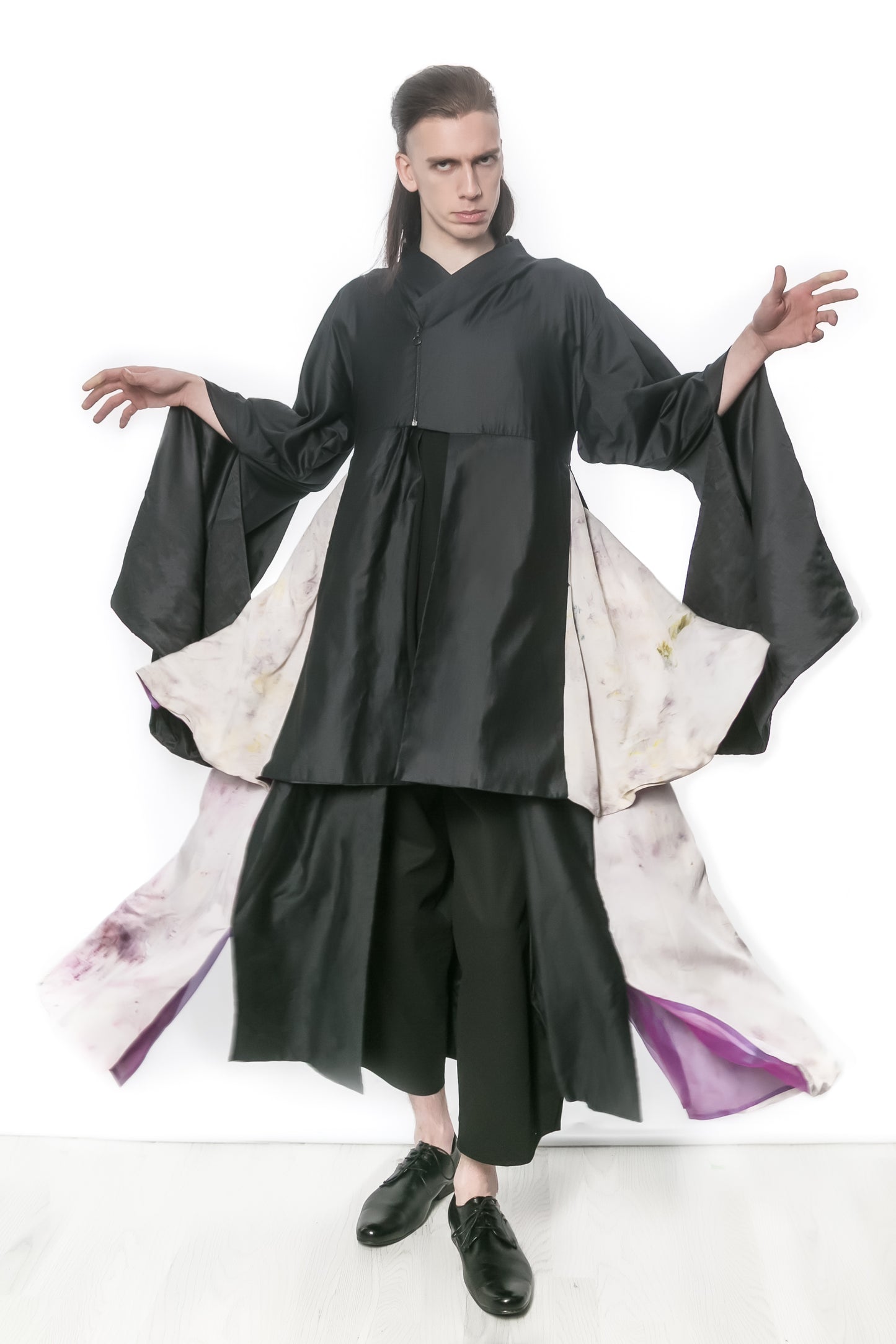 DURUMAK full length embroidered coat