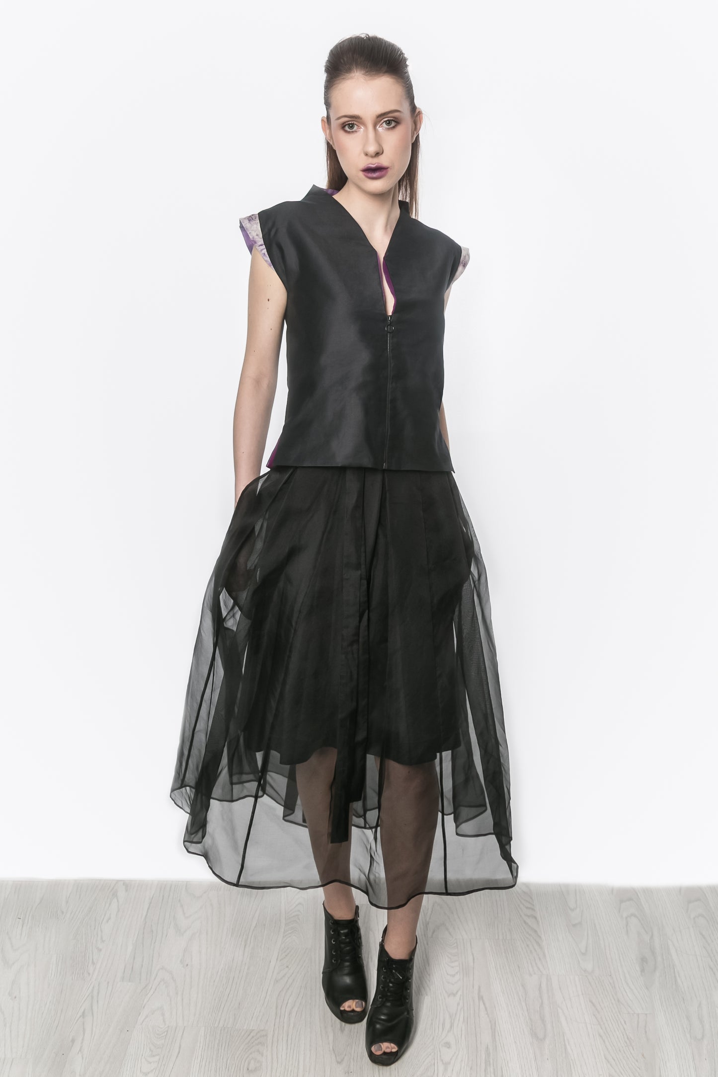 JOKI Zip-up Cap Sleeve Top
