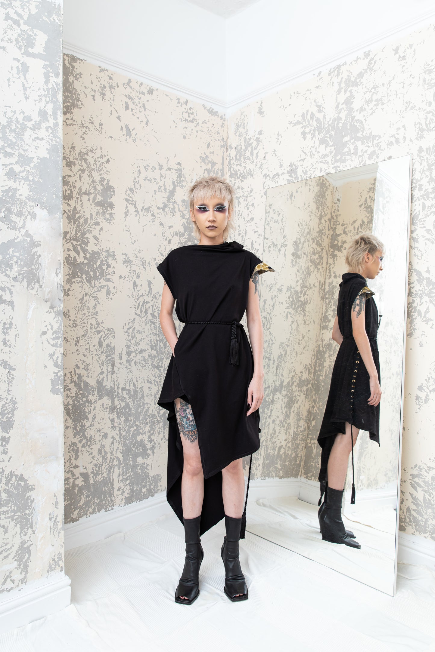 SHAPESHIFT Sleeveless Dress