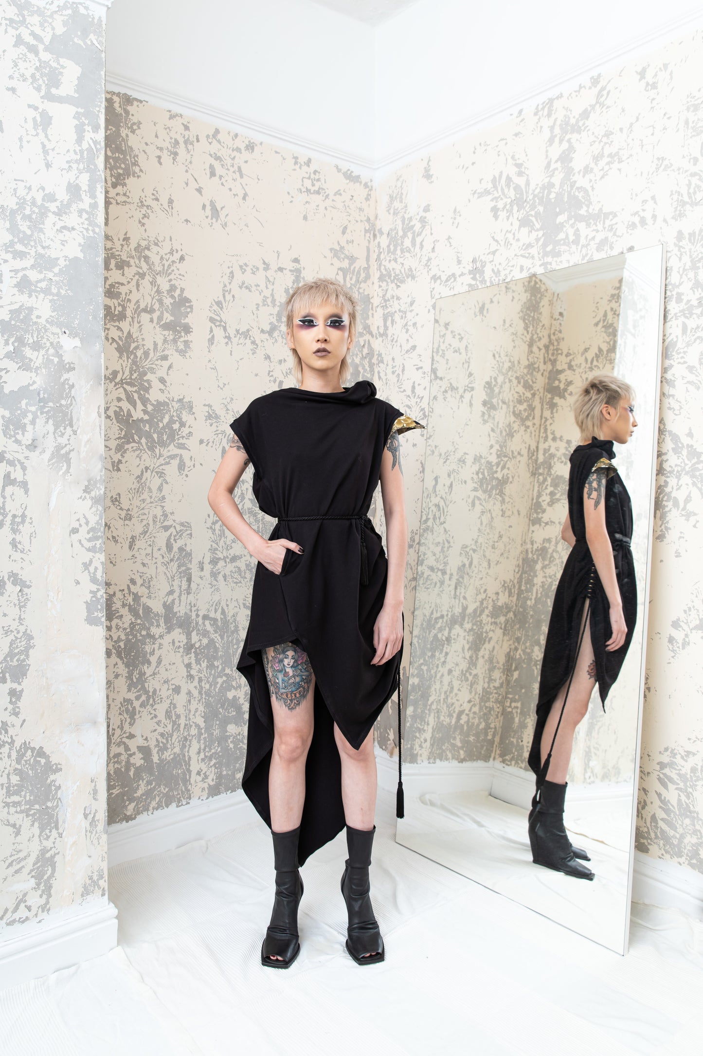 SHAPESHIFT Sleeveless Dress
